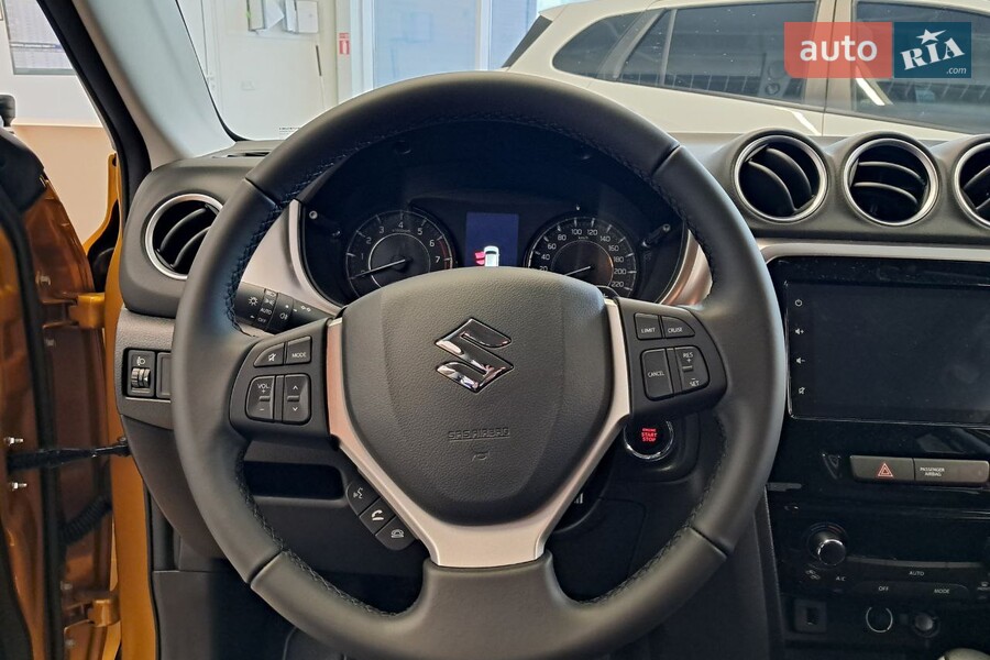 Suzuki Vitara - фото 16