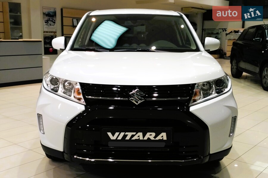 Suzuki Vitara - фото 2