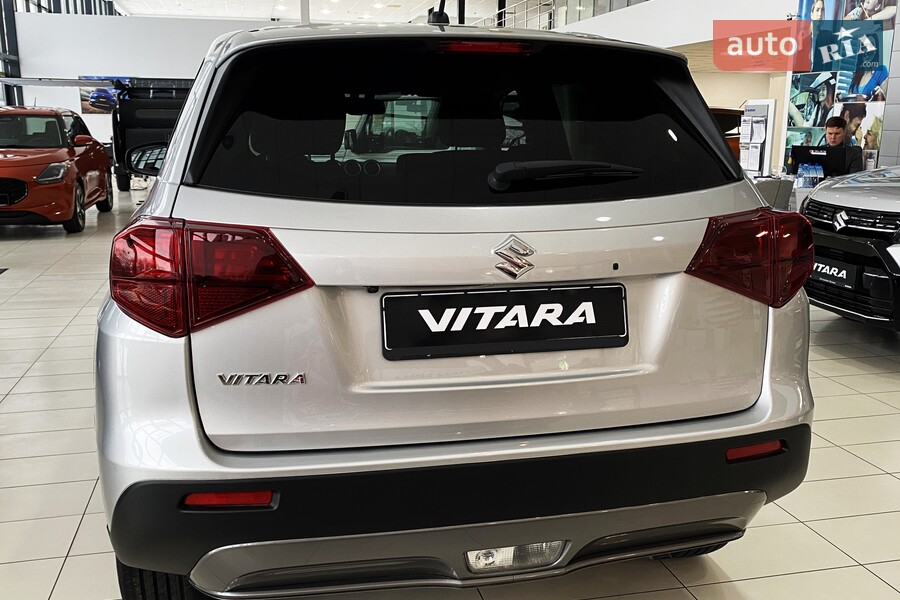 Suzuki Vitara - фото 6