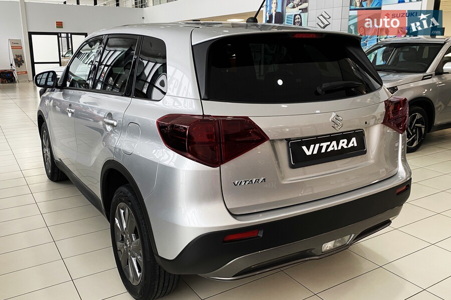 Suzuki Vitara - фото 7