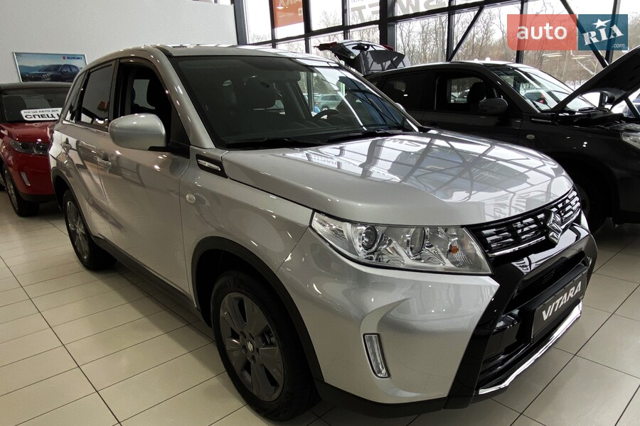 Suzuki Vitara - фото 2