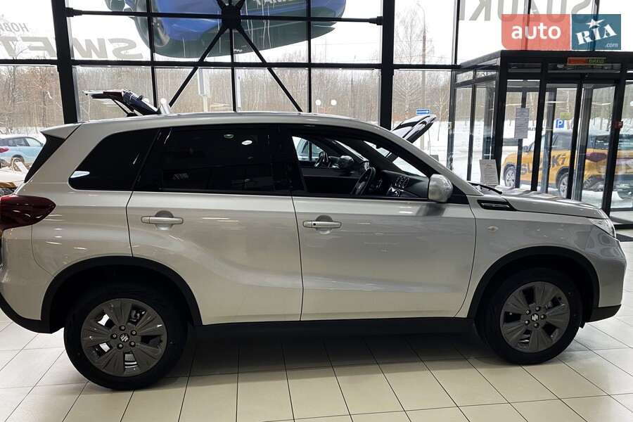 Suzuki Vitara - фото 4