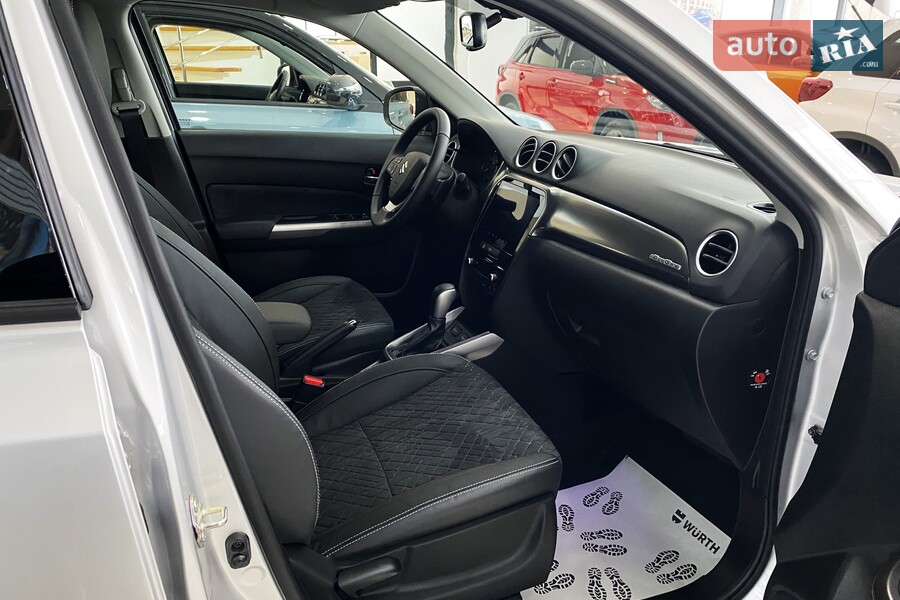 Suzuki Vitara - фото 19
