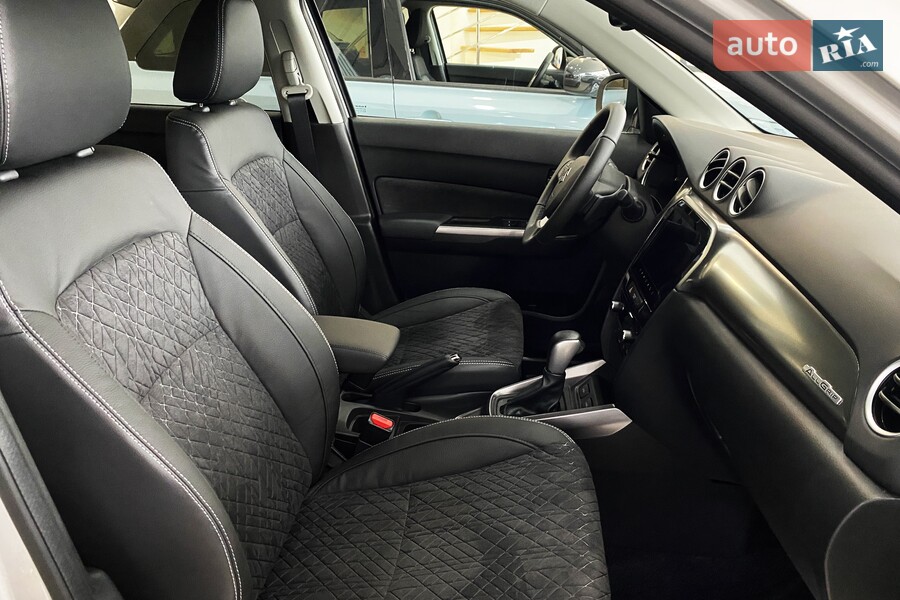 Suzuki Vitara - фото 20