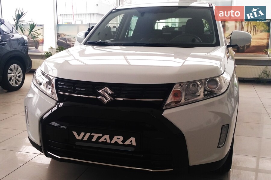 Suzuki Vitara - фото 3