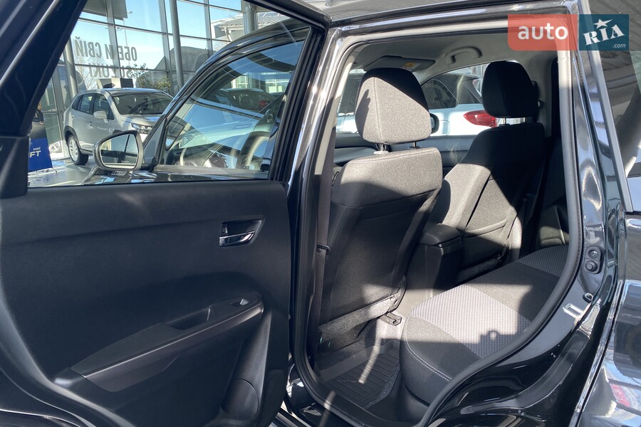 Suzuki Vitara - фото 13