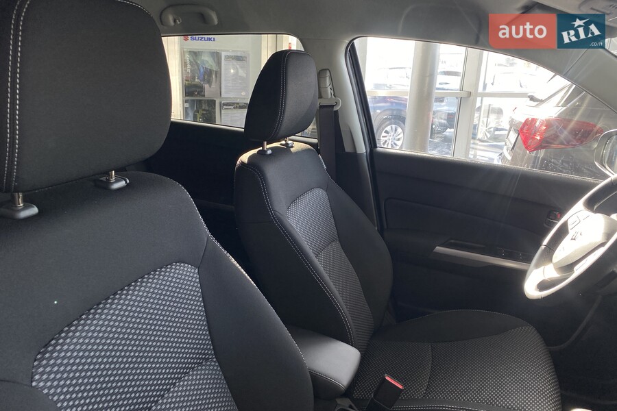 Suzuki Vitara - фото 19