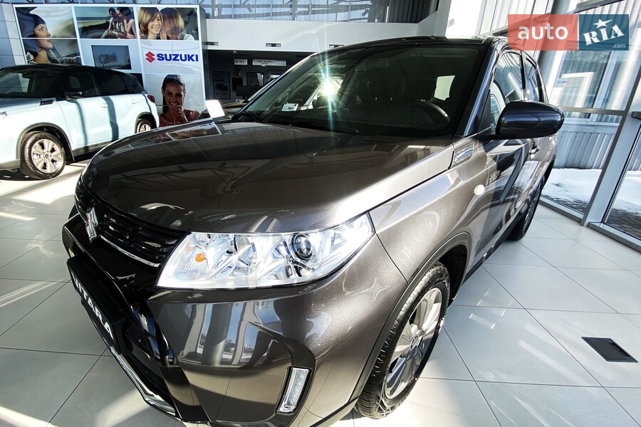 Suzuki Vitara - фото 1