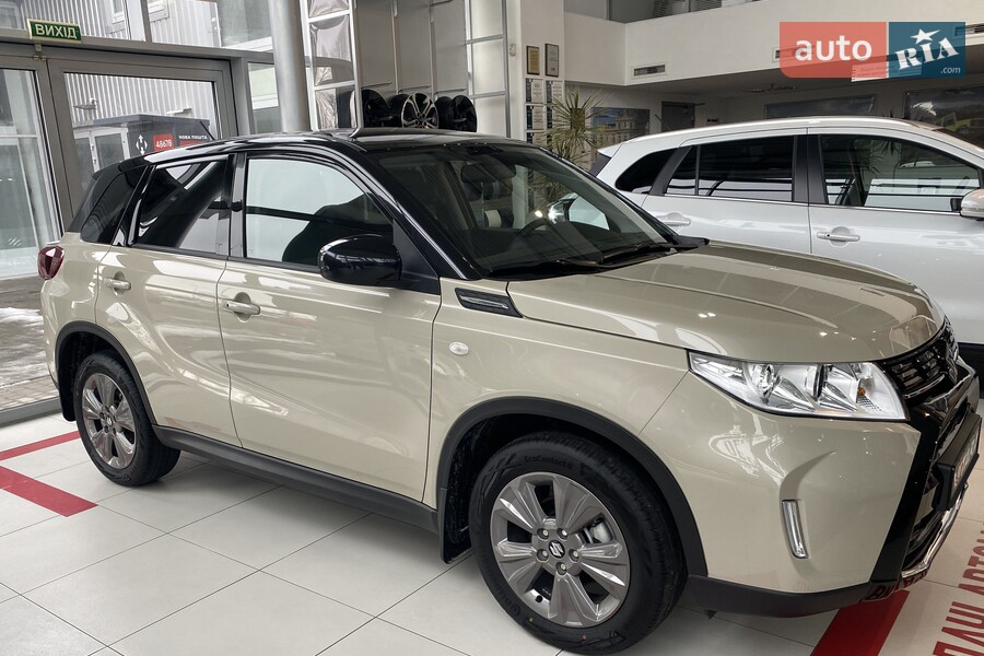 Suzuki Vitara - фото 3