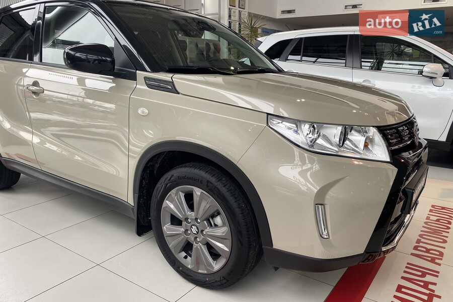 Suzuki Vitara - фото 6