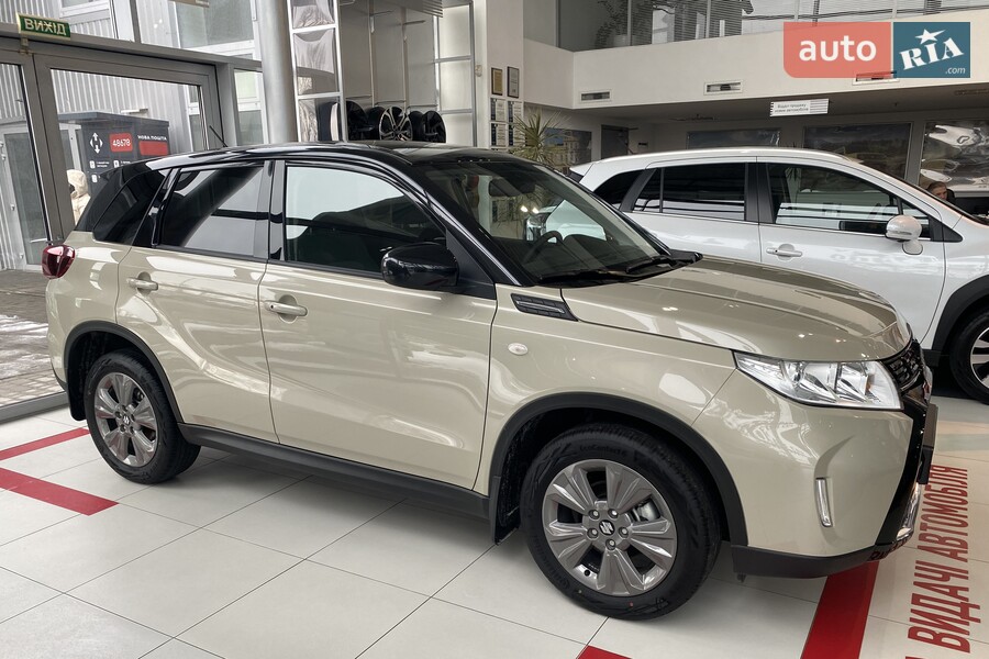 Suzuki Vitara - фото 4