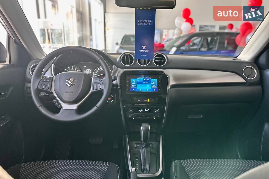 Suzuki Vitara - фото 12