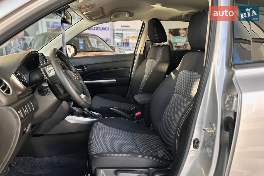 Suzuki Vitara - фото 15