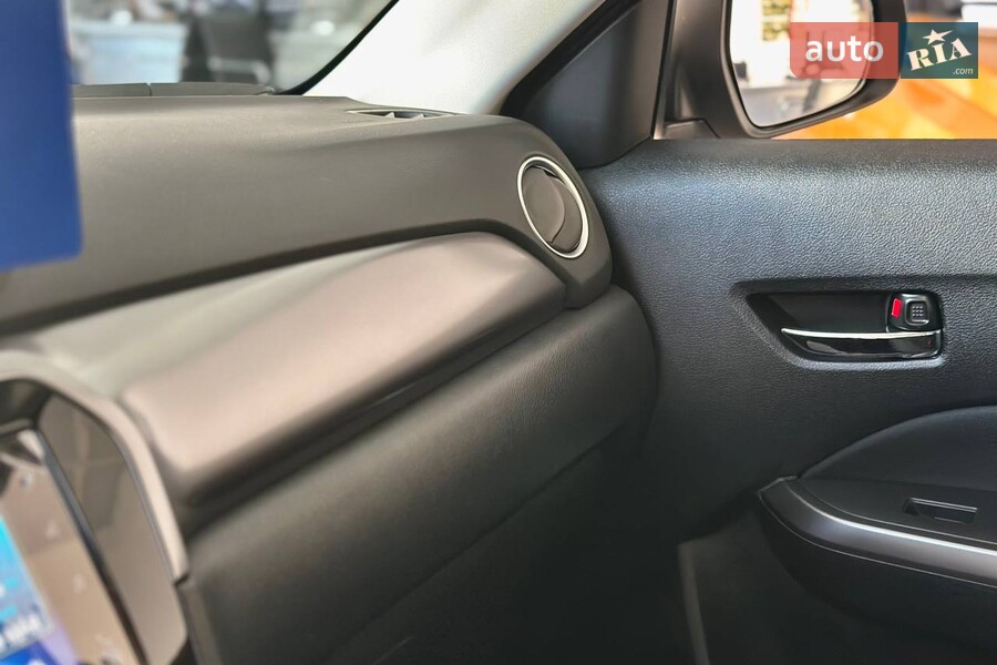 Suzuki Vitara - фото 20