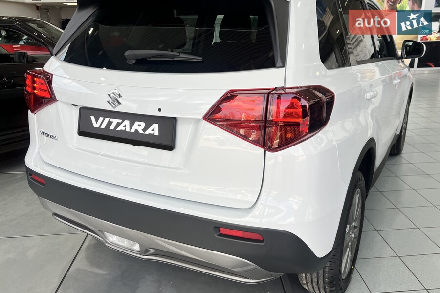 Suzuki Vitara - фото 3