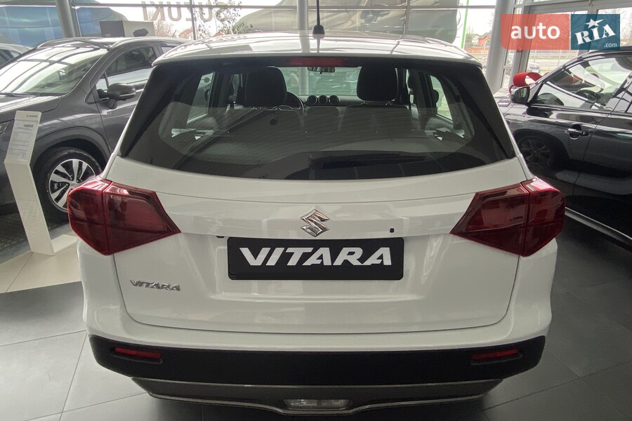 Suzuki Vitara - фото 9
