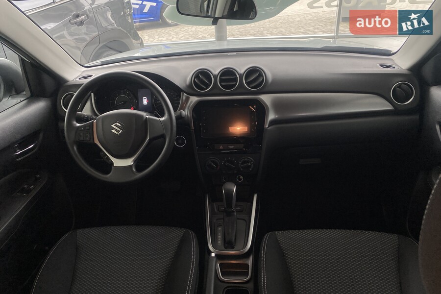 Suzuki Vitara - фото 16