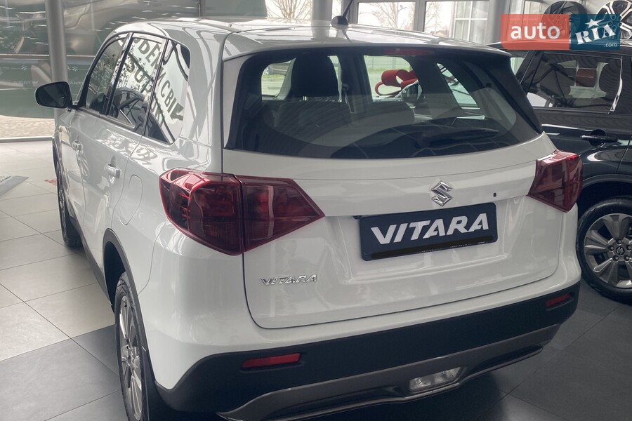 Suzuki Vitara - фото 10