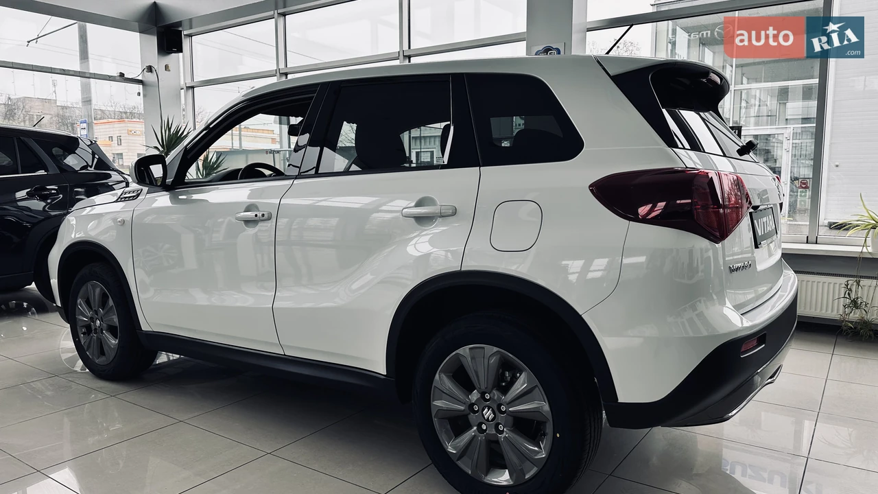 Suzuki-32