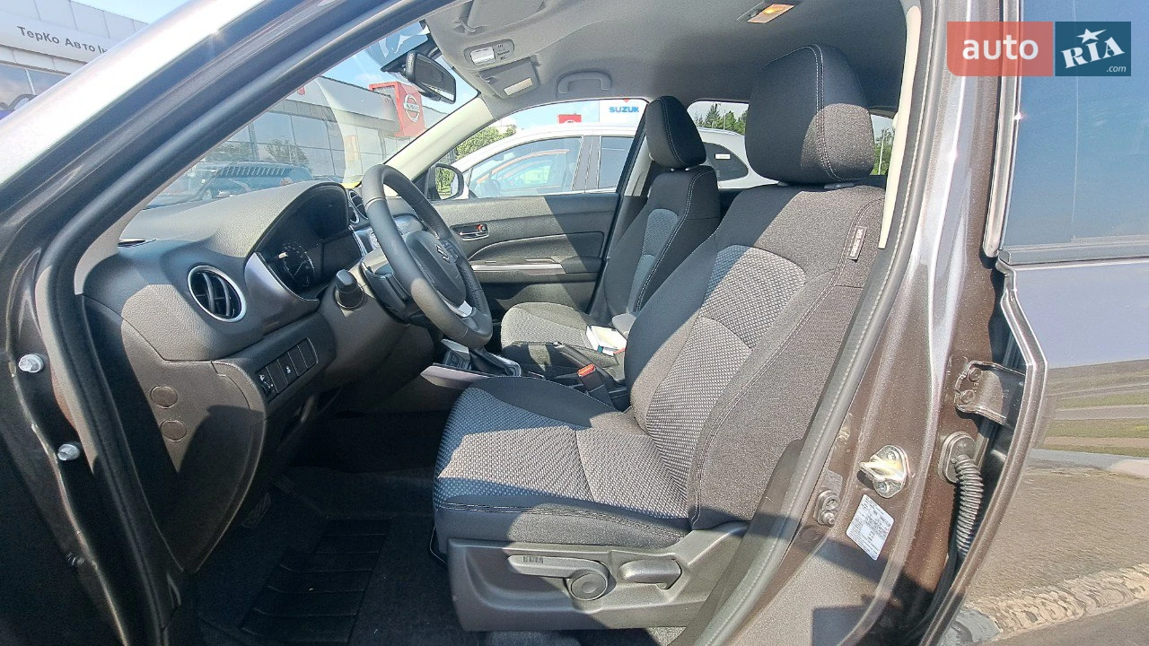 Suzuki-2