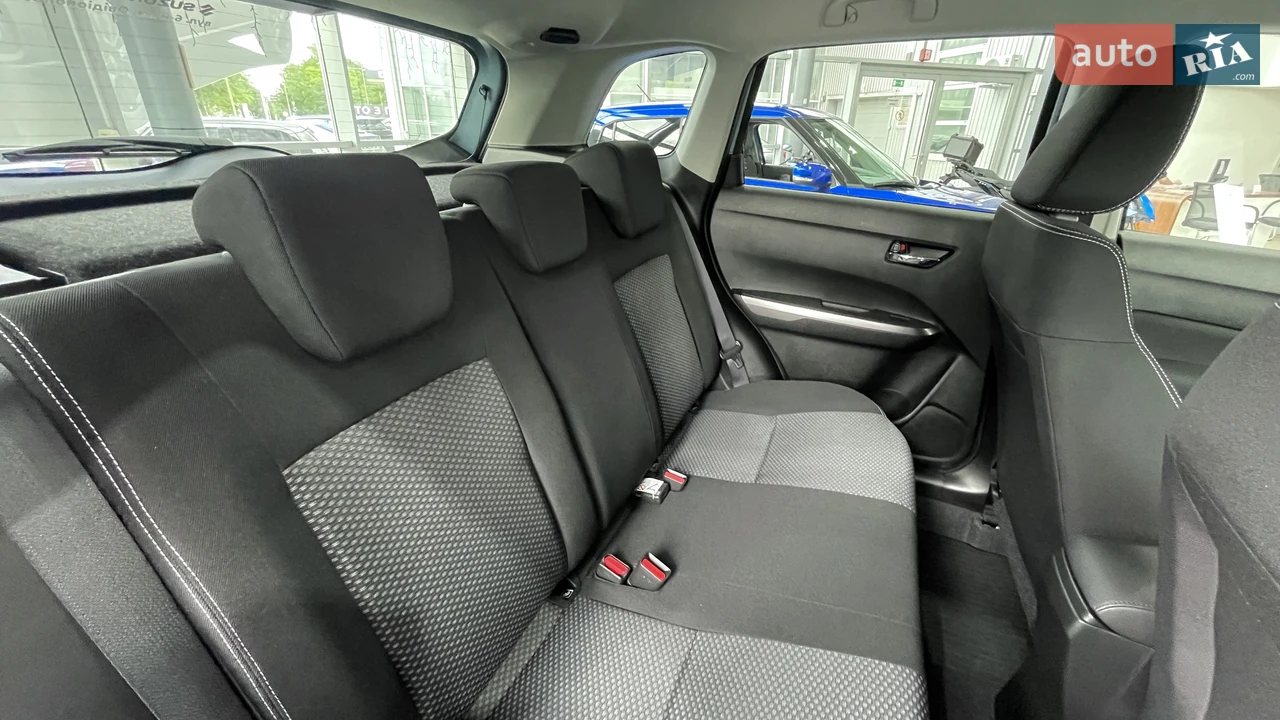 Suzuki-2