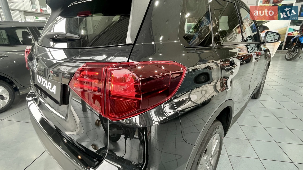 Suzuki-15