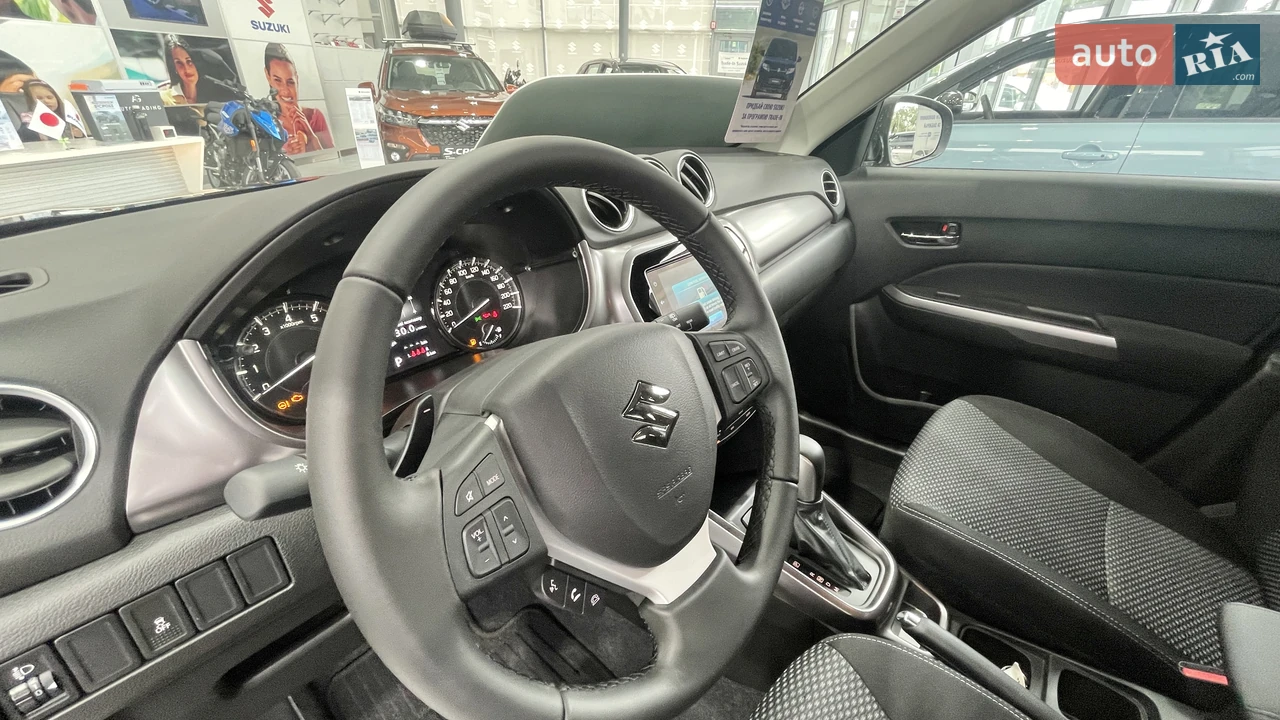 Suzuki-3