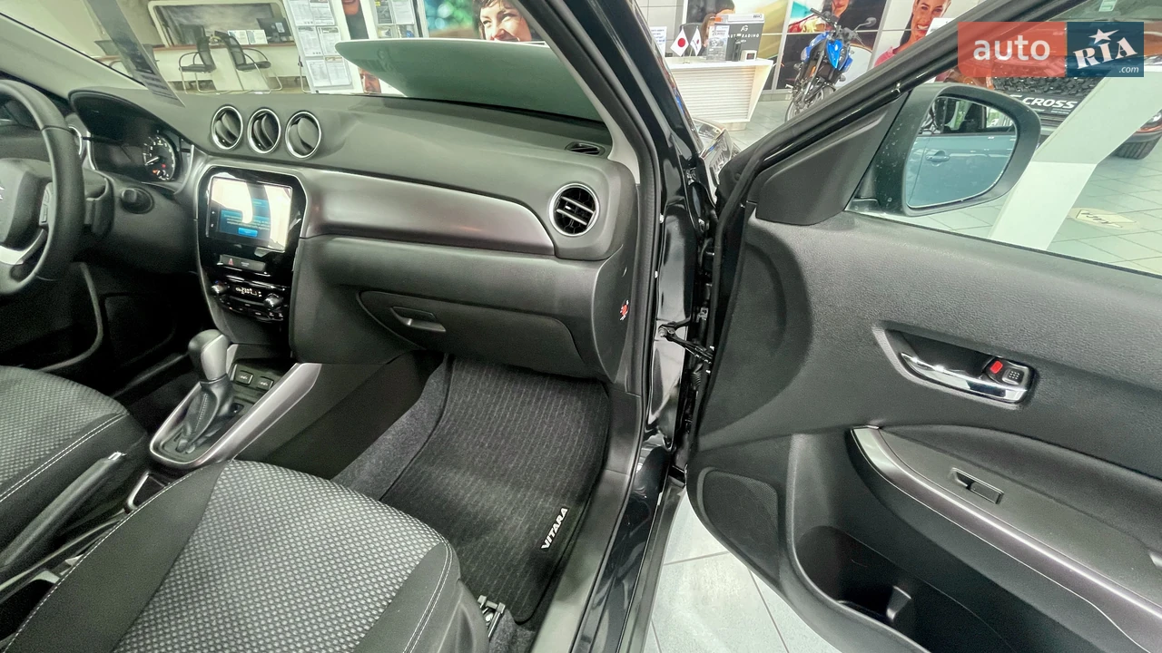 Suzuki-27