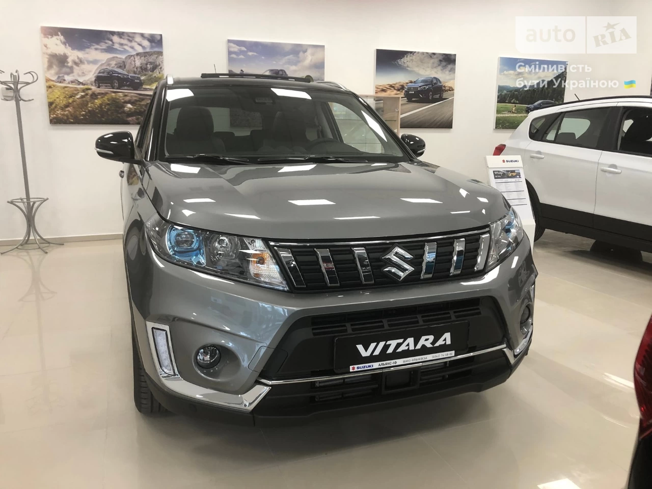 Suzuki Vitara GLX (Hybrid)