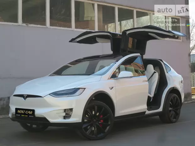 Tesla Model X Ludicrous