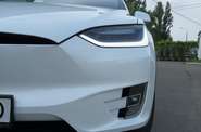 Tesla Model X Base