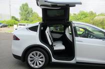 Tesla Model X Base