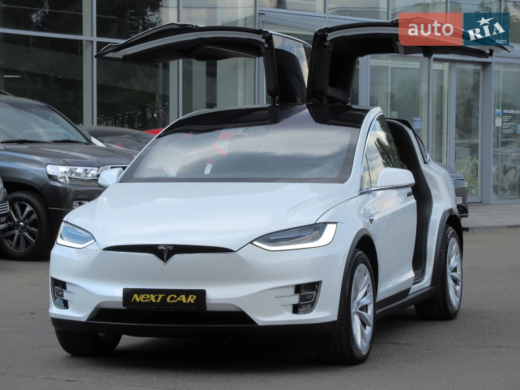 Tesla Model X Base