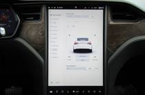 Tesla Model X Base