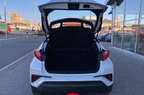 Toyota C-HR EV Base