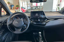 Toyota C-HR Lounge