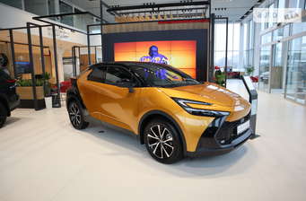 Toyota C-HR 2023 в Ровно