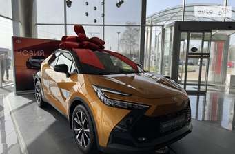 Toyota C-HR 2023 в Киев