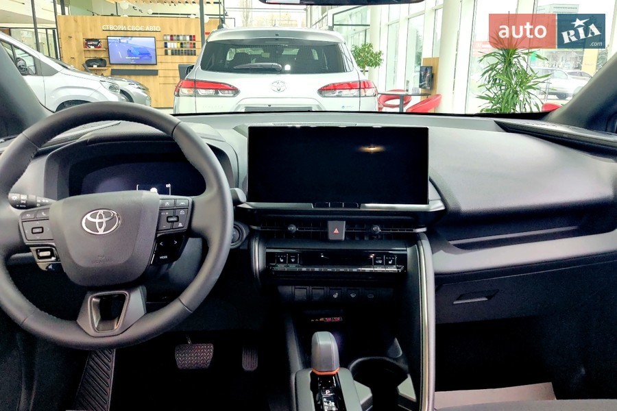 Toyota C-HR - фото 21