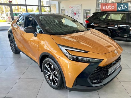 Toyota C-HR 2025