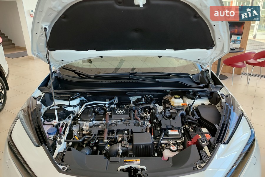 Toyota C-HR - фото 21