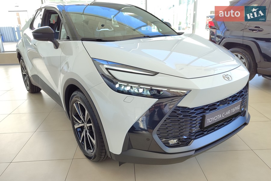 Toyota C-HR - фото 3