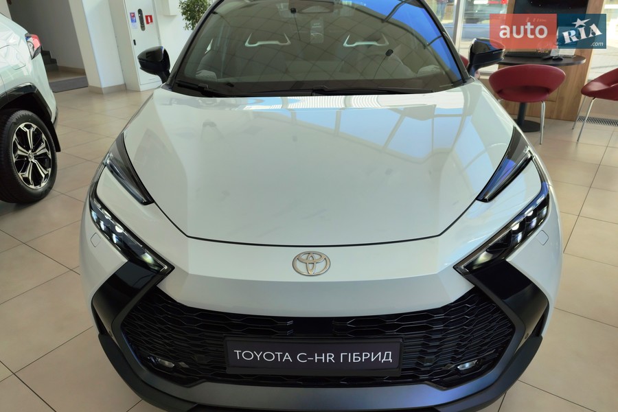 Toyota C-HR - фото 2