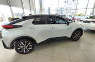 Toyota C-HR - фото 4