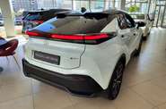 Toyota C-HR - фото 6