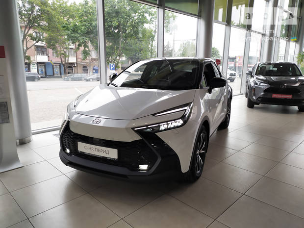 Toyota C-HR 2025