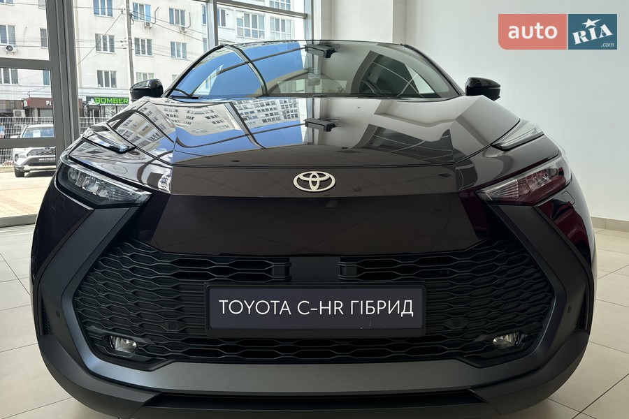 Toyota C-HR - фото 1