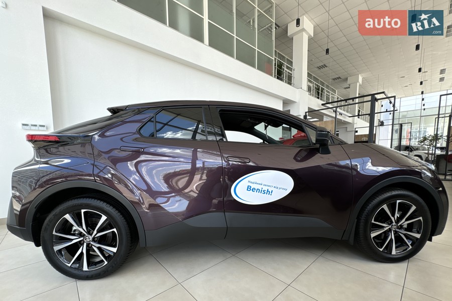 Toyota C-HR - фото 6