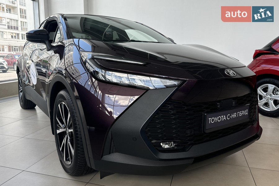 Toyota C-HR - фото 4