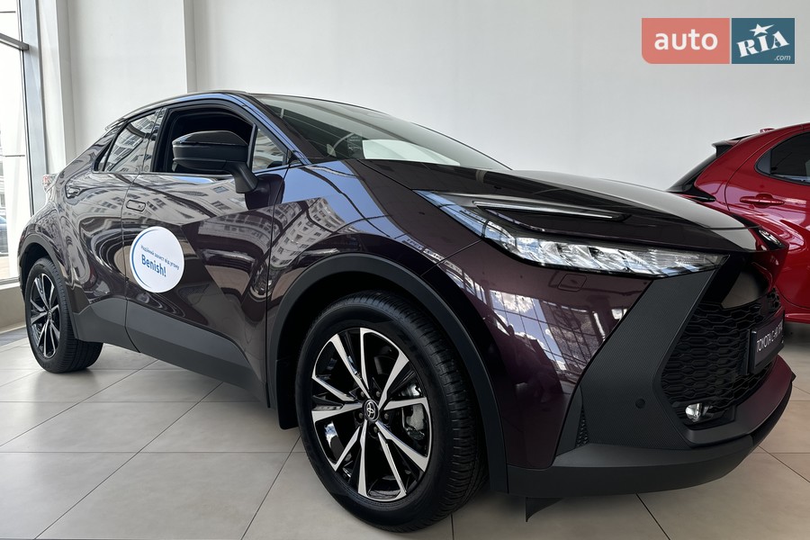 Toyota C-HR - фото 5